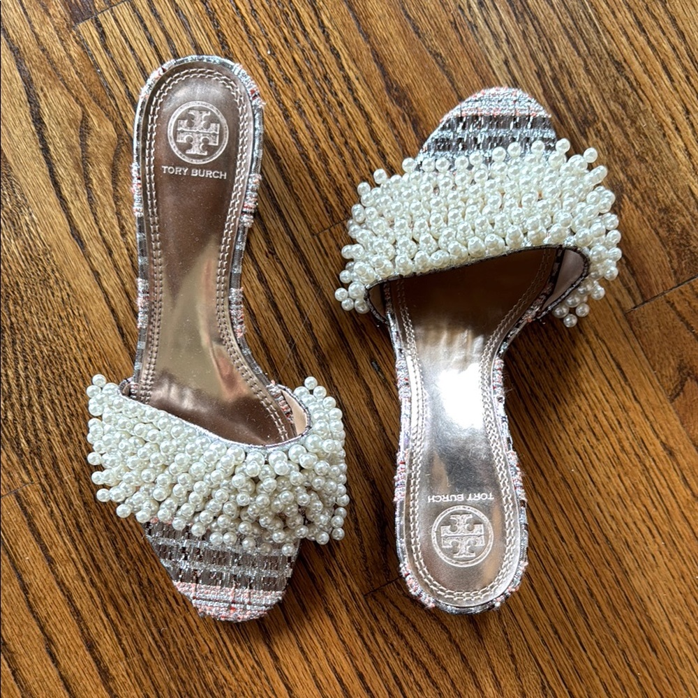 Tory Burch Cream and Gold Slide Sandals with Luxurious Embellishments